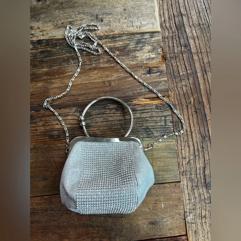 Evening purse bag Metallic Silver Crotchet Shoulder/Satchel (PB1)